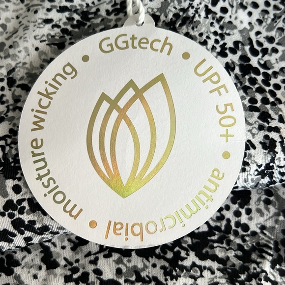 Bette & Court Blouse and skort Large top Medium Skort New - Picture 5 of 5